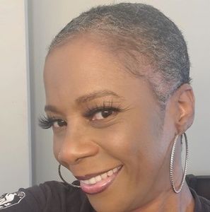 Meet your Posher, Errie